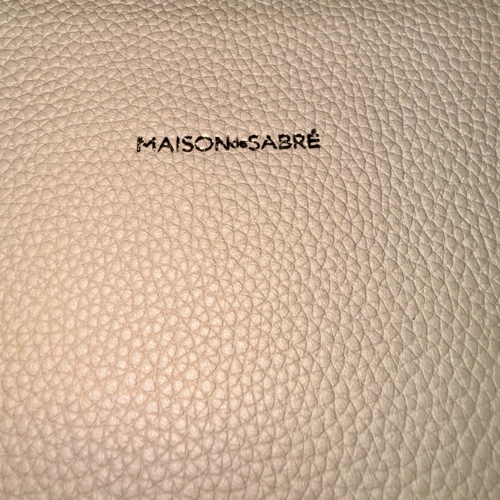 Maison de Sabré Pebbled Leather Laptop Sleeve / Document Case Beige New WOT